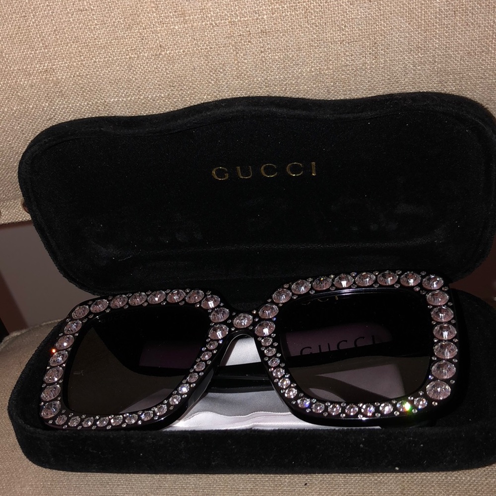 (Authentic) Gucci Swarovski #GG0148S00153 140